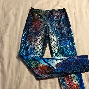 Not for Sale: Pretty leggings